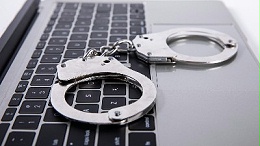 帮助信息网络犯罪活动罪，请律师一般多少钱？
